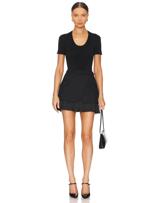 MetuCa Kadın Siyah U Yaka Kısa Kollu Jarse Kumaş Vücudu Saran Tanga Kesim Bodysuit Zıbın