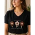 Kadın Siyah V Yaka %100 Pamuklu Boncuk Nakış İşlemeli T-Shirt Çiçekli