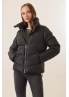 5124 Siyah Dik Yaka Şişme Mont
