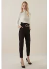 6556 Kemerli Kumaş Pantolon - Siyah