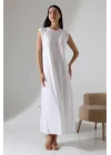 Kadın Beyaz Oversize Sıfır Kol Bisiklet Yaka Basic Günlük Uzun Içlik Tunik Viscon Kumaş