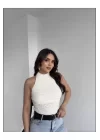 Halter Yaka Sırt Dekolteli Crop Bluz