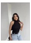 Halter Yaka Sırt Dekolteli Crop Bluz