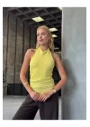 Halter Yaka Sırt Dekolteli Crop Bluz Sarı
