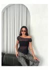 Dantelli Asimetrik Kesim Transparan Crop Bluz – Yumuşak Dokulu, Kısa Kollu, Modern ve Şık