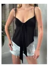 Önü Fiyonk Bağlamalı Asimetrik Askılı Crop Bluz