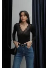 Kadın Siyah V Yaka Dantel Detaylı Uzun Kollu Esnek Viskon Bluz