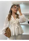 Kadın Beyaz V Yaka Dantelli Önden Bağlamalı Pinterest Peplum Bluz