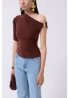 Aksesuar Detay Cutout Bluz