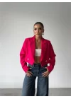 ARKASI İNCİ DÜĞME DETAYLI CROP CEKET - Fuşya