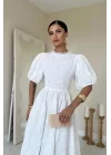 Beyaz Arkası Bağlamalı Brode Elbise