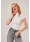 Boğazlı Parlak Kumaş Beyaz Crop
