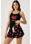 Çilek Baskılı Siyah Askılı Şortlu Pijama Takımı