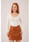 Geniş Yaka Beyaz Basic Body Bluz