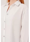 İnce Çizgi Detaylı Beyaz Gömlek