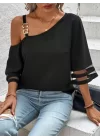 Kadın Askılı Asimetrik Kesim Kol Ve Yaka Kolda Tül Ve Aksesuar Detaylı Janjan Krep Bluz