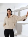 Kadın Bej Peluş Kapüşonlu Fermuarlı Astarlı Oversize Bomber Mont