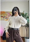 Kadın Bej Sedef Düğmeli Kolları Poplin Balon Kol Triko Hırka Bluz