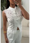 Kadın Beyaz Dik Yaka Dantelli Çin Düğmeli Bohem Yelek Crop Bluz