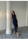 Kadın Bisiklet Yaka Broş Detay Yırtmaçlı Maxi Boy Ottoman Elbise