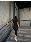 Kadın Bisiklet Yaka Vatkalı Broş Detay Kısa Kol Midi Boy Elbise