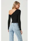 Kadın Düşük Tek Omuz Detay Ipek Jarse Bluz