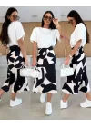 Kadın Kısa Kollu Bisiklet Yaka Viskon Bluz Ve Desenli Süprem Etek Ikili Takım