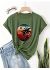 Kadın Kısa Kollu Palmiye Baskılı Viskon T-shirt