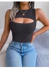Kadın Kolsuz Bisiklet Yaka Güpüs Dekolteli Triko Crop Bluz