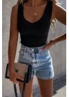 Kadın Kolsuz V Yaka Triko Bluz
