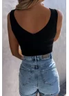Kadın Kolsuz V Yaka Triko Bluz