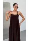 Kadın Omuz Askılı Kuş Gözü Zincir Detay Sandy Kumaş Maxi Boy Elbise