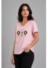 Kadın Pembe V Yaka %100 Pamuklu Boncuk Nakış İşlemeli T-Shirt Çiçekli