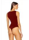 Kadın Bordo V Yaka Kolsuz Çift Katlı Tanga Kesim Sandy Kumaş Bodysuit