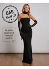Kadın Siyah Eldivenli ve Fularlı Straplez Abiye Elbise Maxi Boy