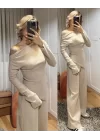 Kadın Uzun Kollu Omuzlardan Açık Asimetrik Kesim Kaşkorse Bluz Ve Pantolon Ikili Pantolon