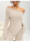 Kadın Uzun Kollu Omuzlardan Açık Asimetrik Kesim Kaşkorse Bluz Ve Pantolon Ikili Pantolon
