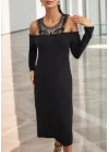 Kadın Uzun Kollu Yaka önü Güpürlü Madonna Yaka Viskon Midi Boy Elbise