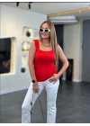 Kare Yaka Kalın Askılı Beyaz Triko Bluz