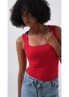 Kare Yaka Kalın Askılı Bodysuit