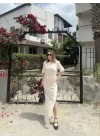 Kısa Kollu Uzun Yandan Yırtmaçlı Elbise - Beyaz