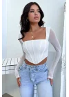 MetuCa Kadın Beyaz Kare Yaka Uzun Transparan Tül Kollu Balenli Vücudu Saran Korse Crop Bluz