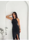 MetuCa Kadın Siyah Simli Halter Yaka Yırtmaçlı Vücudu Saran Uzun Abiye Gece Elbisesi