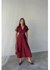 ÖNDEN DÜĞMELİ CRUSHLI MODAL ELBİSE - Bordo