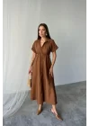 ÖNDEN DÜĞMELİ CRUSHLI MODAL ELBİSE - Kahverengi