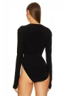 Parmak Geçmeli V Yaka Bodysuit