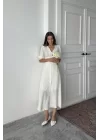 Beyaz Arka Ve Bel Ucu Gipeli Elbise