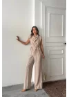 TENCEL MODAL KOLSUZ BLUZ KAPALI CEP DETAYLI DÖKÜMLÜ - PANTOLON TAKIM - Bej