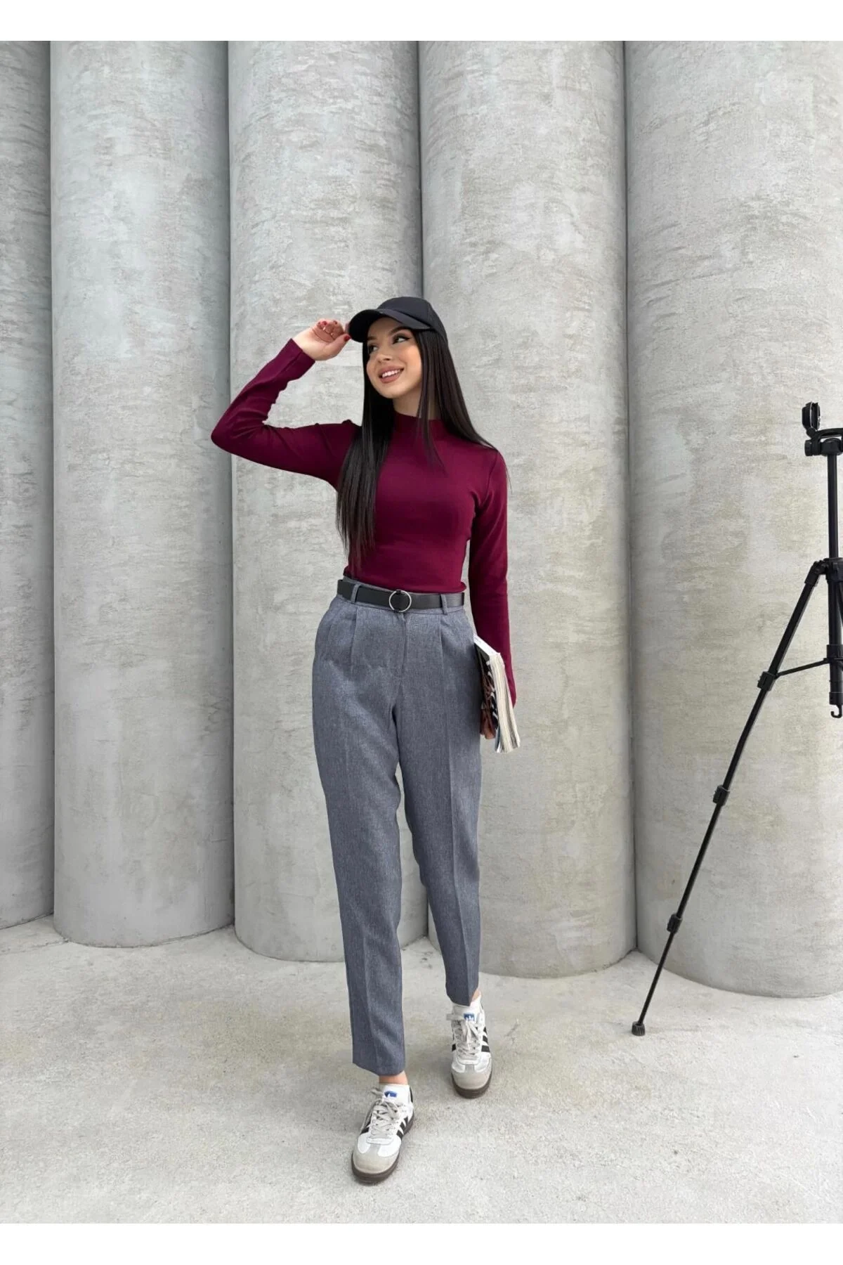 Kadın Antrasit Yüksek Bel Straight Düz Kesim Pileli Kemerli Klasik Kumaş Pantolon, Şıklığın Yeni Adı