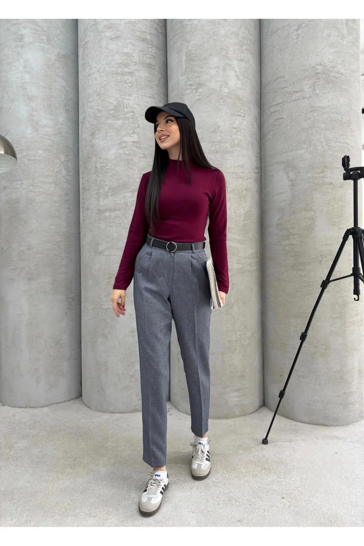 Kadın Antrasit Yüksek Bel Straight Düz Kesim Pileli Kemerli Klasik Kumaş Pantolon, Şıklığın Yeni Adı